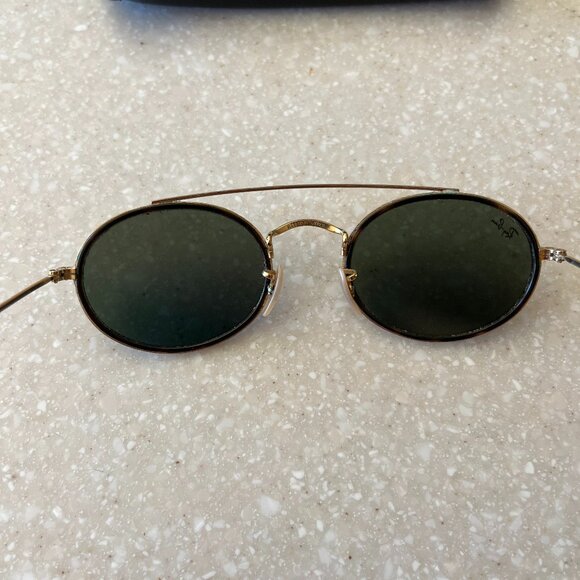 Ray-Ban Oval Double Bridge Polished Arista Gold Sunglasses (G-15 Green lenses) - Picture 2 of 8